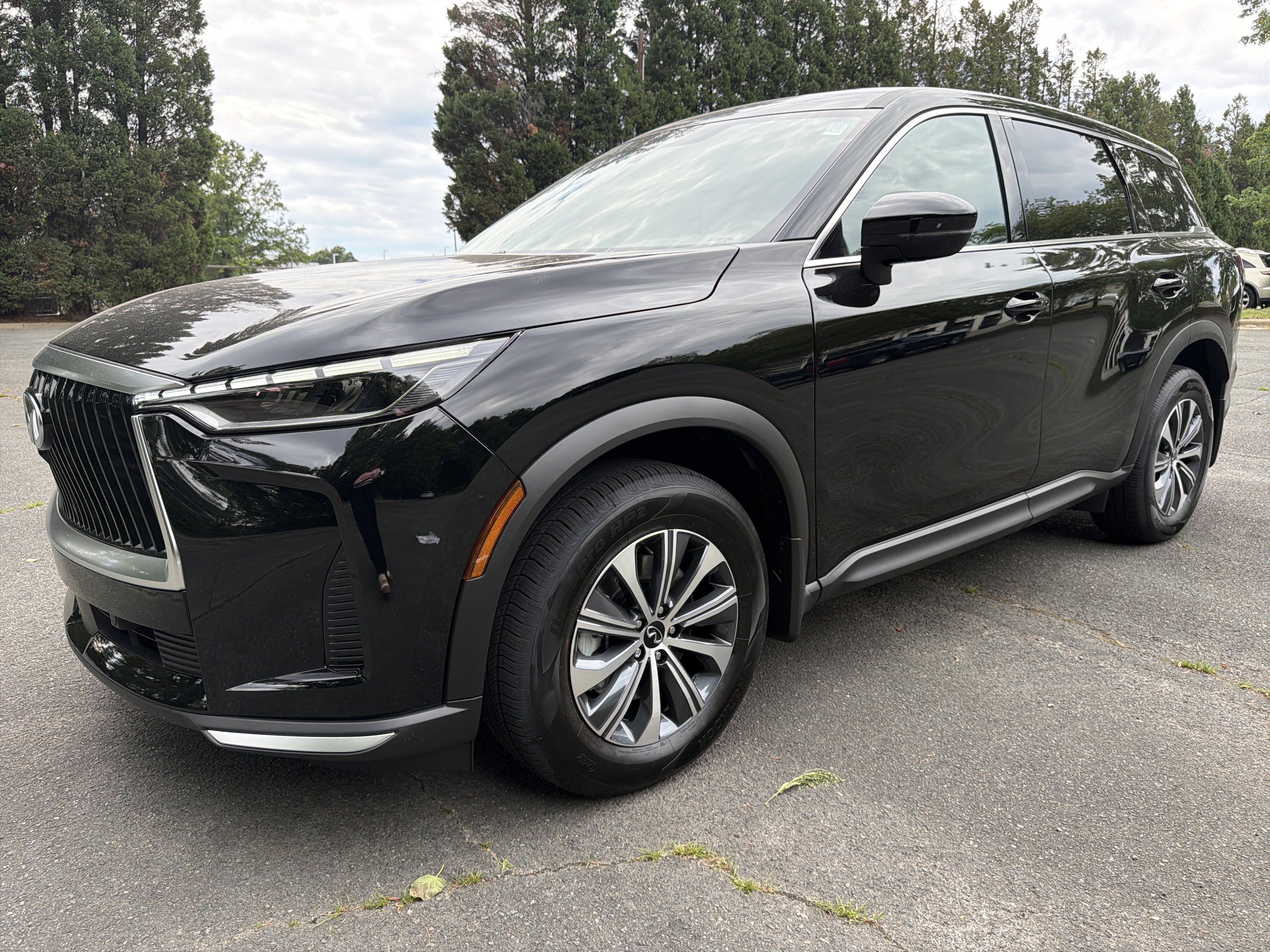 2027 INFINITI QX60's photo