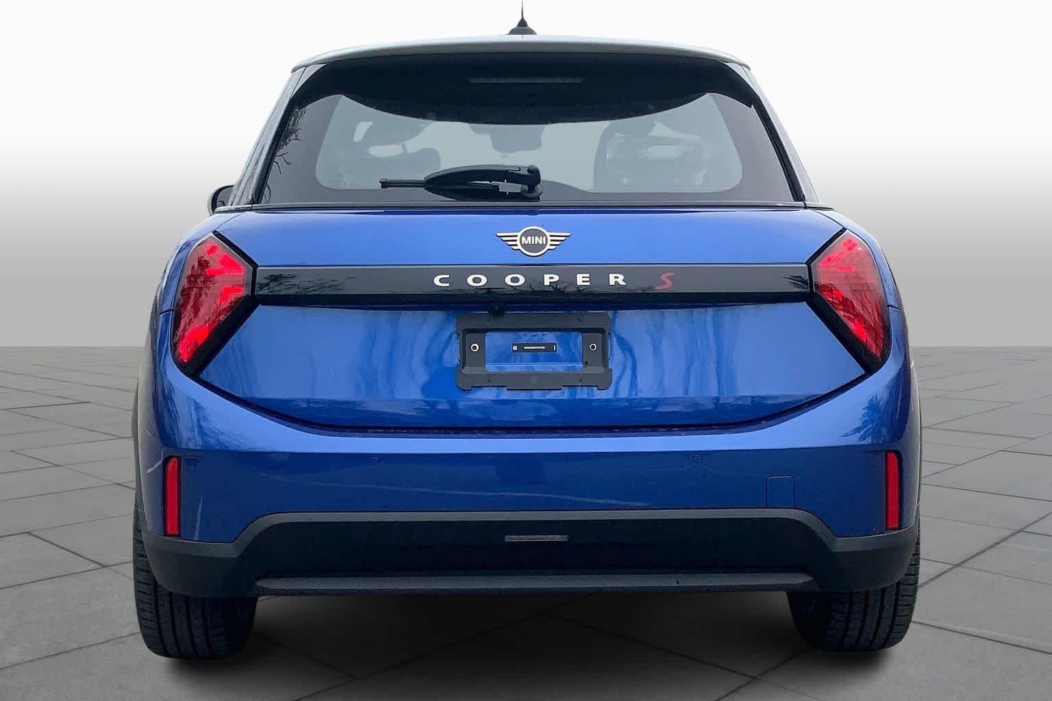 New 2026 MINI 4 Door Iconic