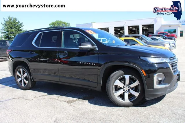 2022 Chevrolet Traverse LT Leather