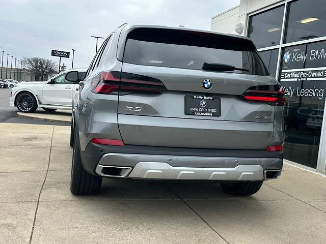 Certified Used 2026 Skyscraper Grey Metallic BMW xDrive40i image 7