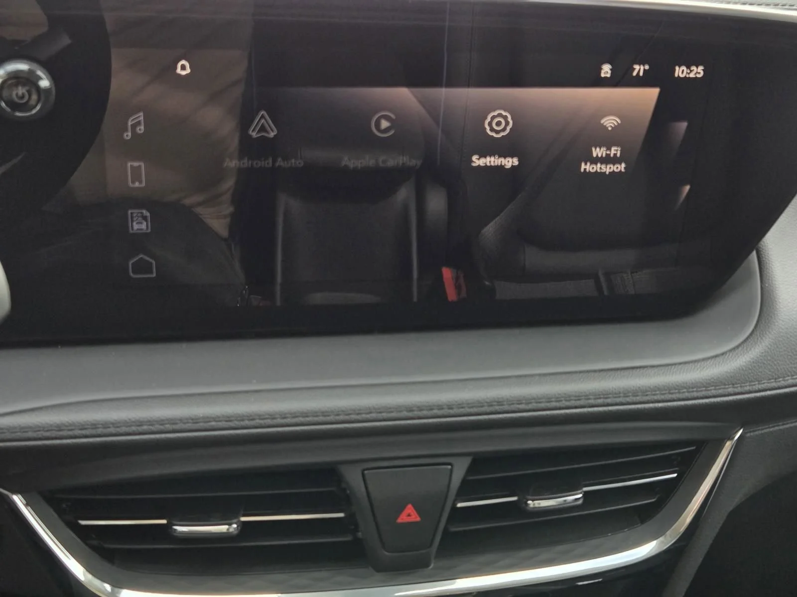 2026 Buick Encore GX Sport Touring - Photo 10