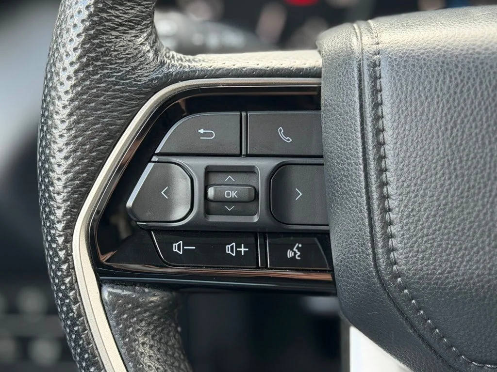 Used 2024 White Toyota SR5 image 8