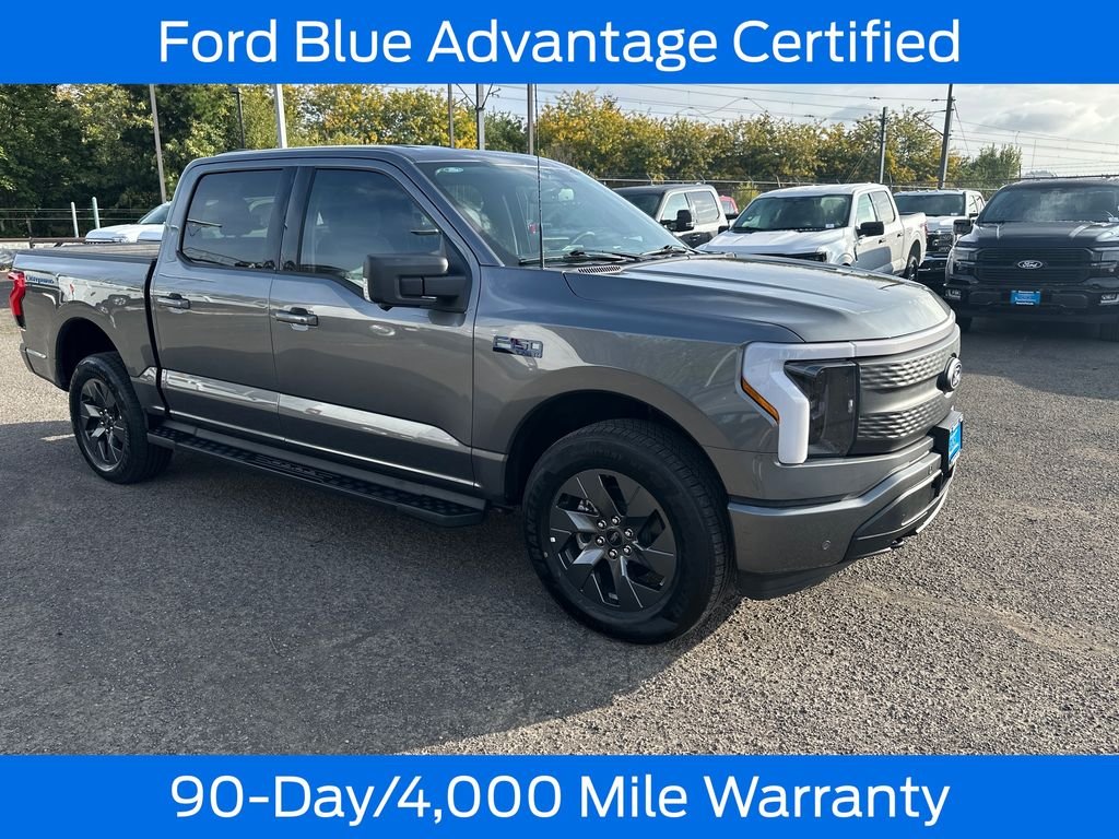 Used 2025 Gray Ford Flash image 10