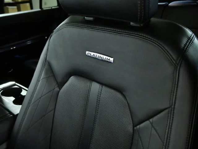 Used 2019 White Ford Platinum image 17