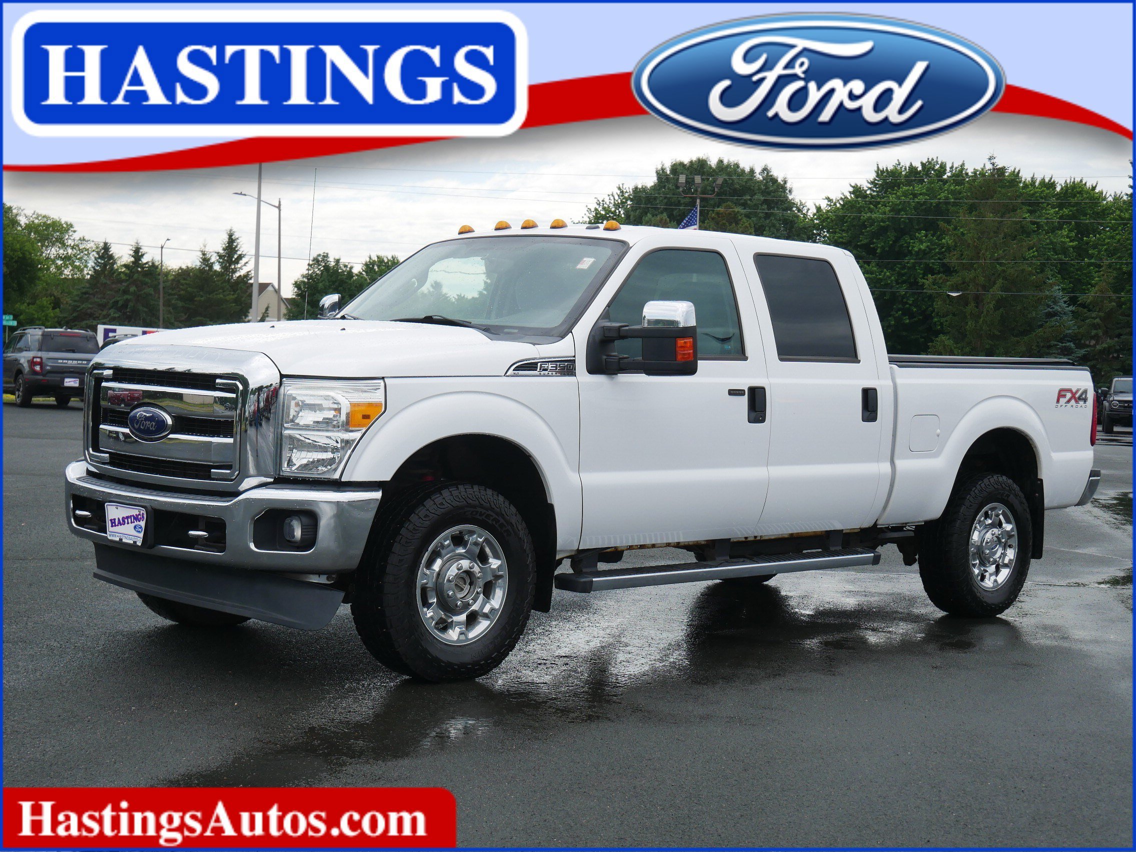 Used 2016 White Ford XLT image 1
