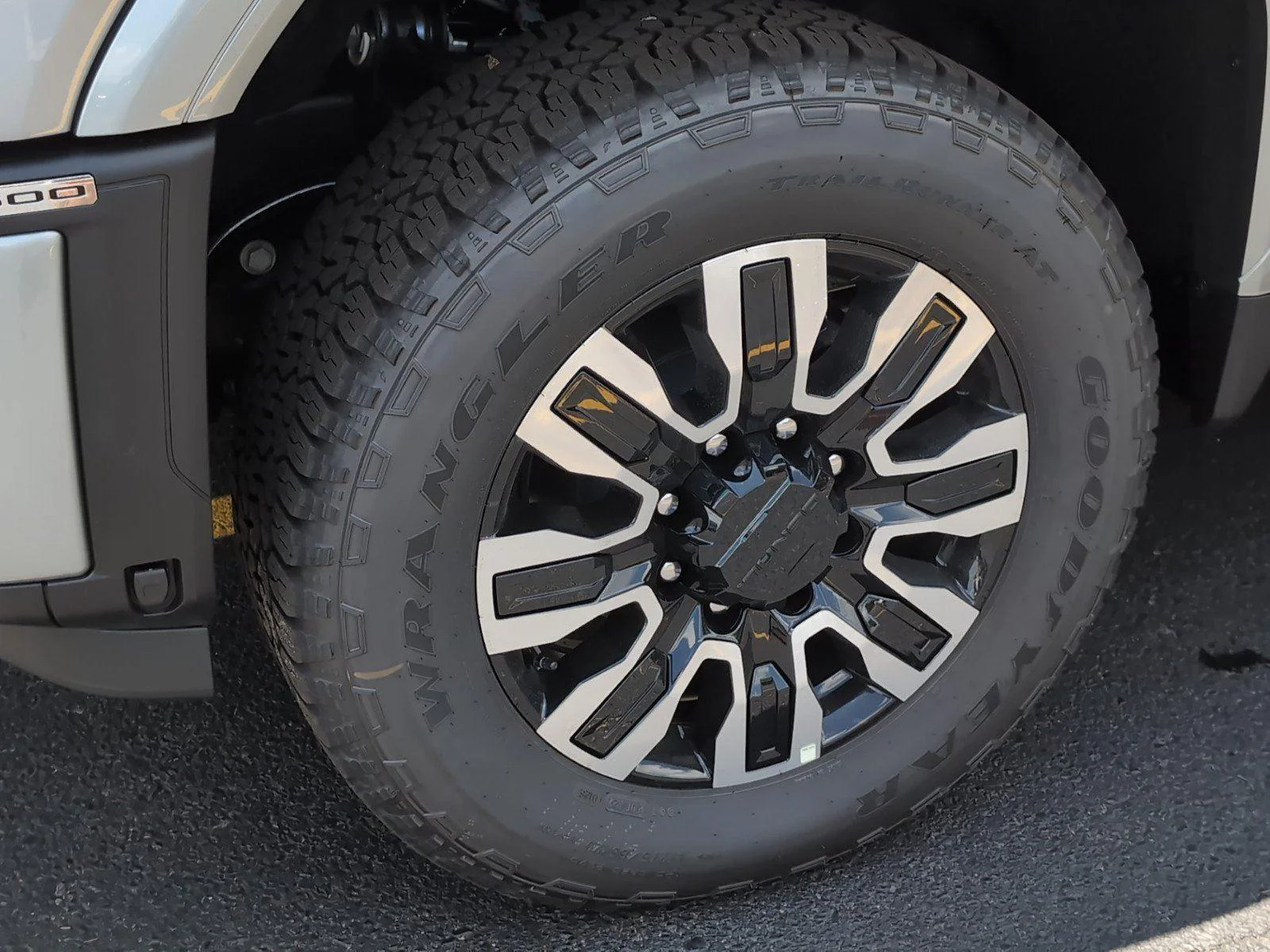 New 2026 Sterling Metallic GMC Denali Ultimate image 10