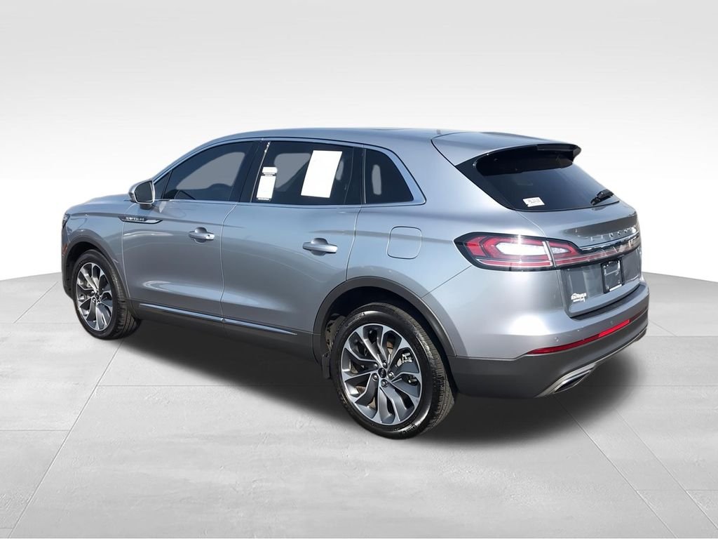 Used 2023 Silver Lincoln Reserve image 6