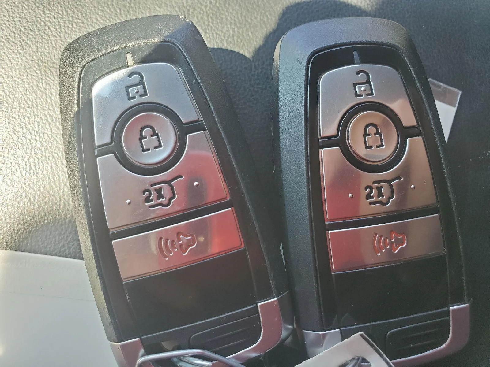 Used 2024 Agate Black Ford XLT image 18