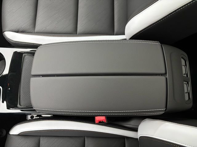 New 2026 Moonstone Gray Metallic Buick Sport Touring image 28