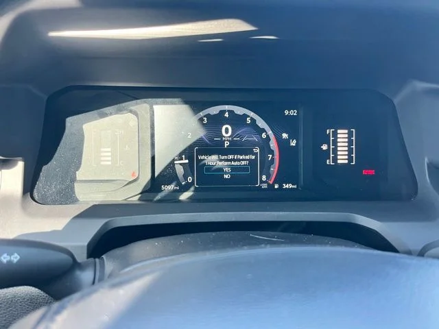 Used 2025  Toyota SR5 image 8