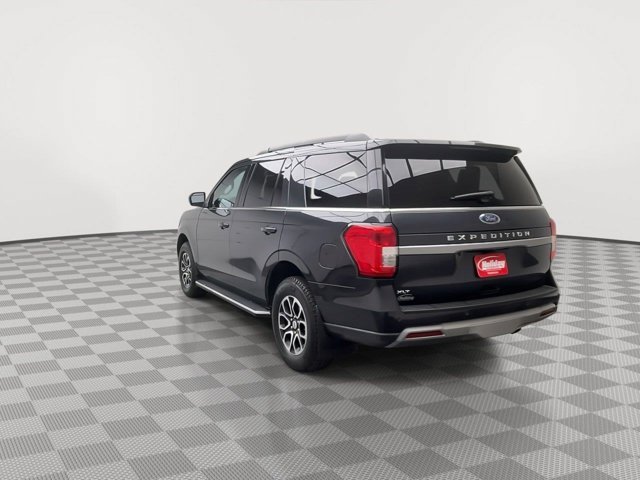 Used 2023 Dark Matter Gray Ford XLT image 40