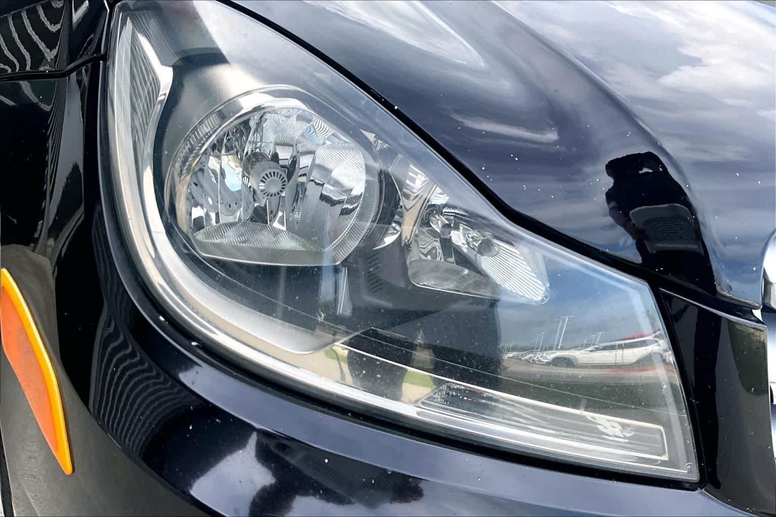 Used 2013 Black Mercedes-Benz C 300 Sport image 23