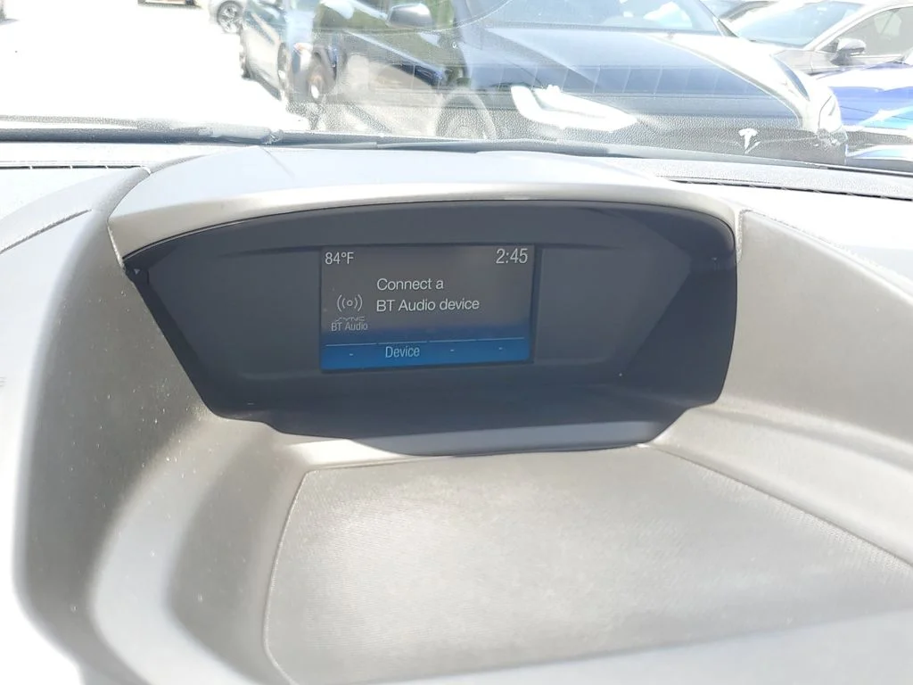 Used 2018 Gray Ford SE image 26
