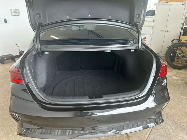 Used 2023 Black Kia GT-Line image 23