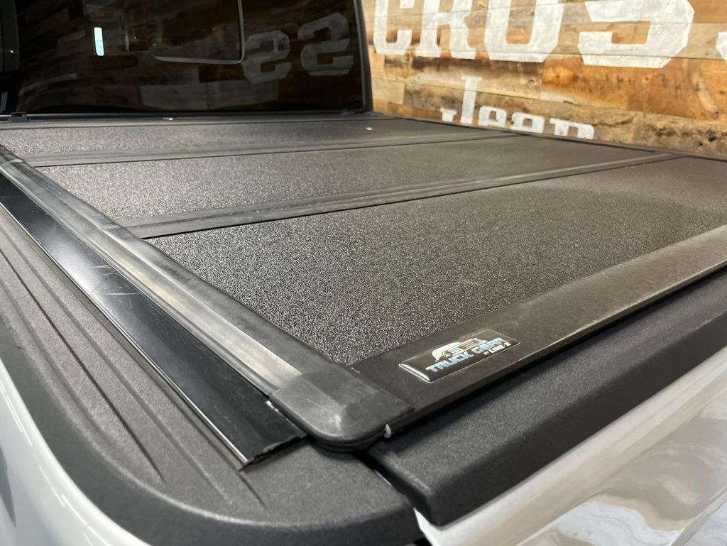 Used 2022 Silver Jeep Rubicon image 21