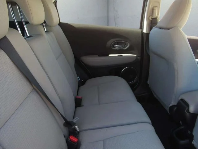 Used 2019 Lunar Silver Metallic Honda EX image 12