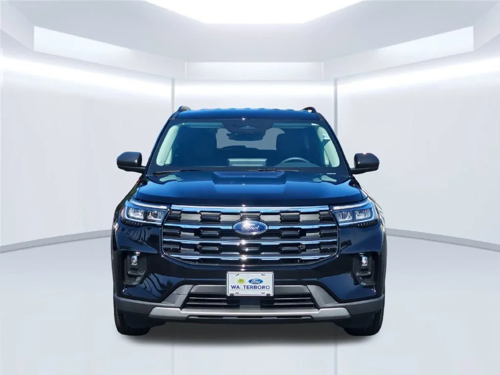 New 2026 Agate Black Metallic Ford Active image 18