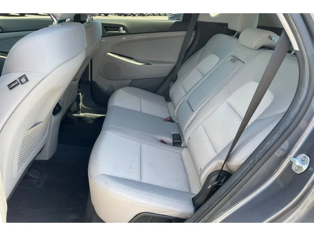 Used 2017 Coliseum Gray Hyundai Sport image 15