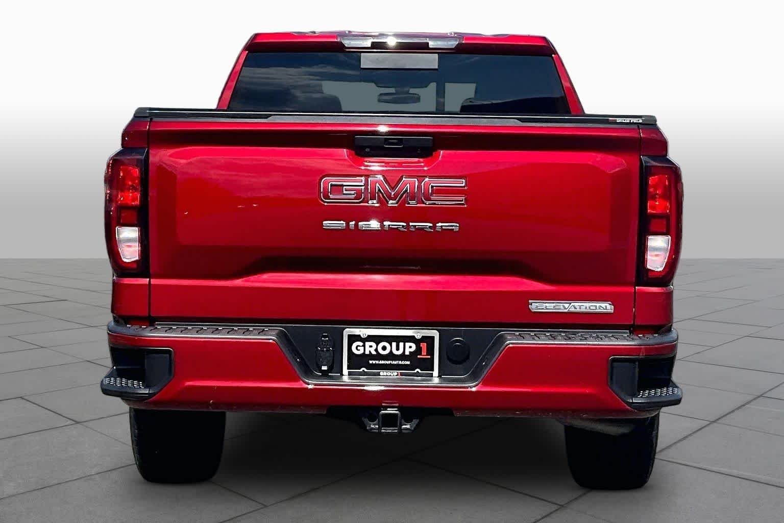 Used 2021 Cayenne Red Tintcoat GMC Elevation image 5