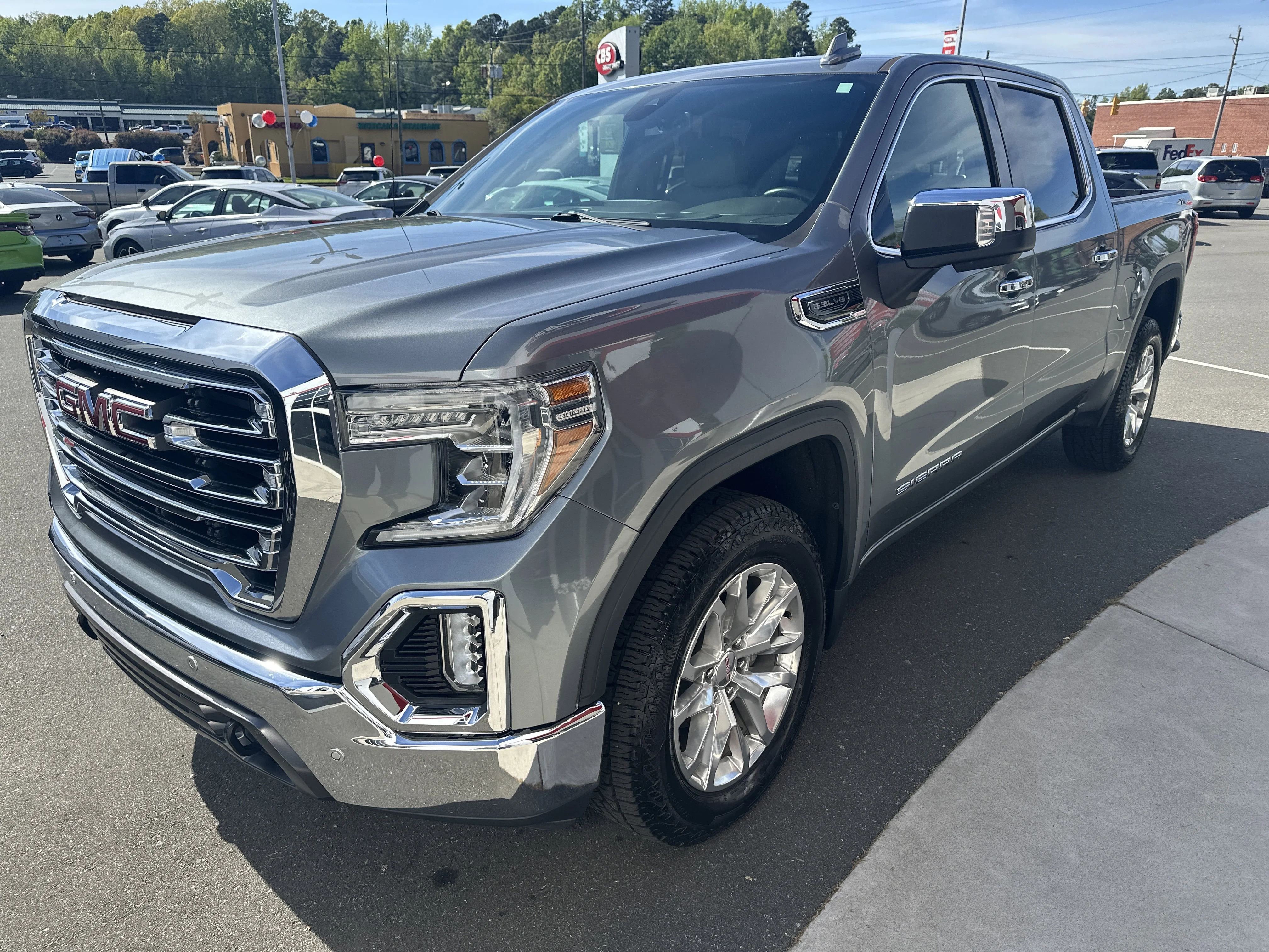 Used 2019 Satin Steel Metallic GMC SLT image 4