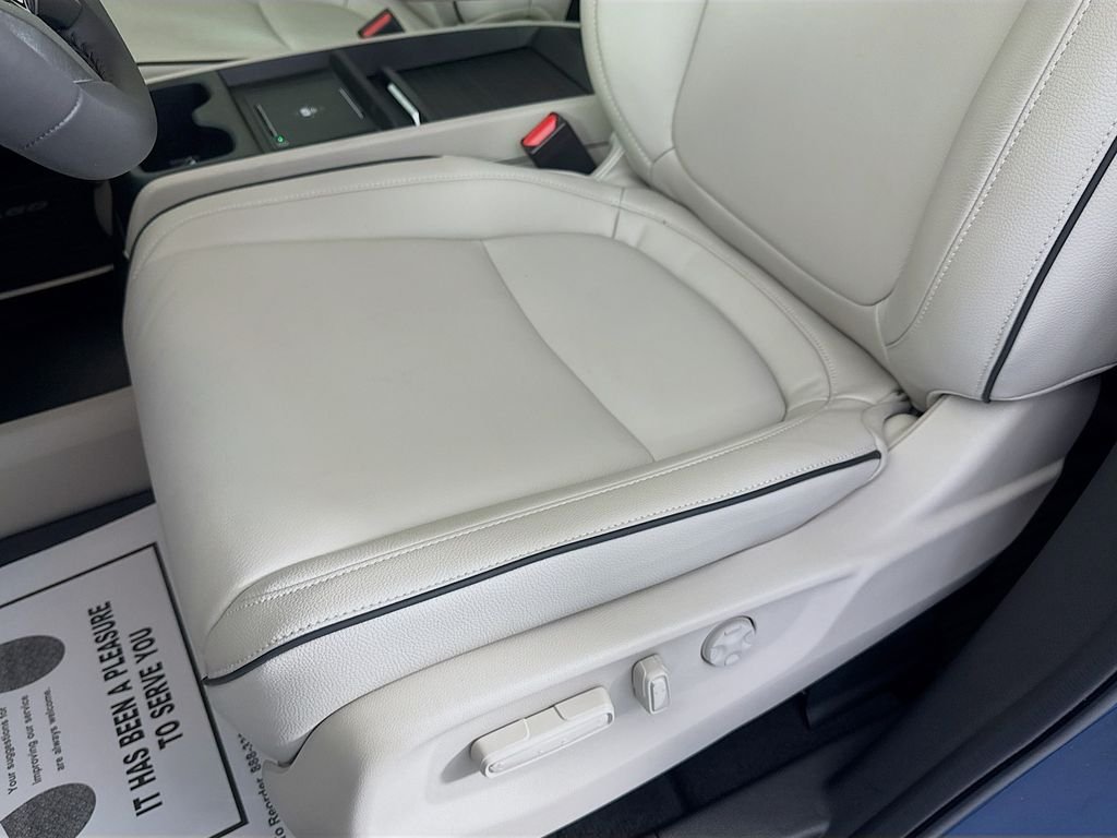 New 2026 Smoke Blue Pearl Honda Touring image 26