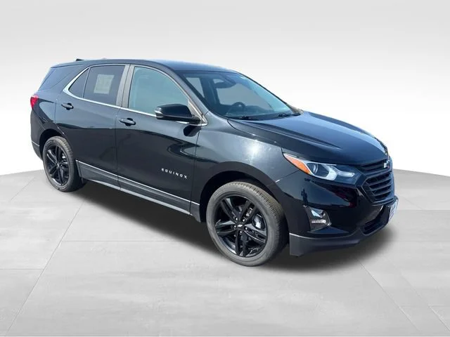 Used 2021 MOSAIC BLACK METALLIC Chevrolet LT image 9