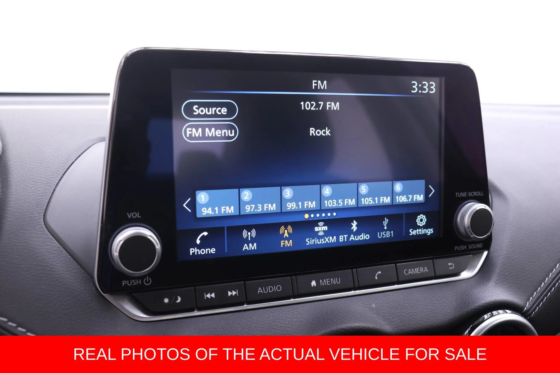 2025 Nissan Sentra SV - Photo 8