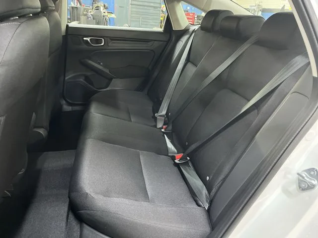New 2026 Platinum White Pearl Honda LX image 25
