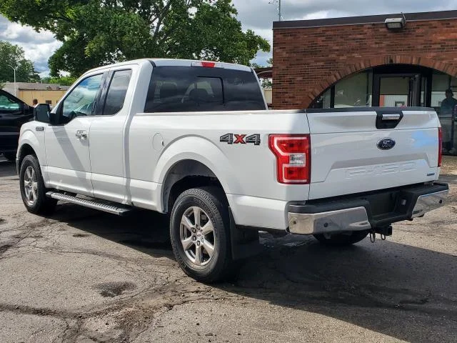 Used 2018  Ford XLT image 4