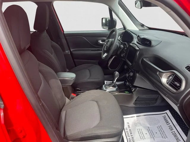 Used 2023 Red Jeep Latitude image 15