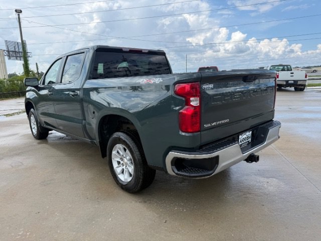 Used 2025 Cypress Gray Chevrolet LT image 3