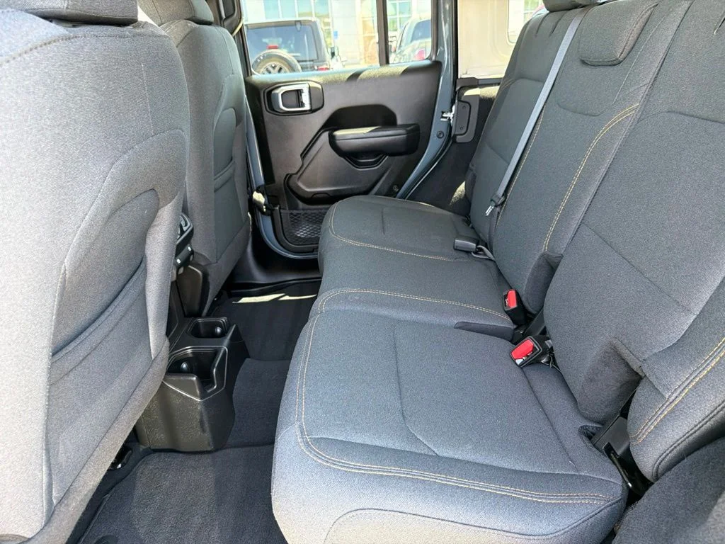 Used 2025 Gray Jeep Sport S image 20