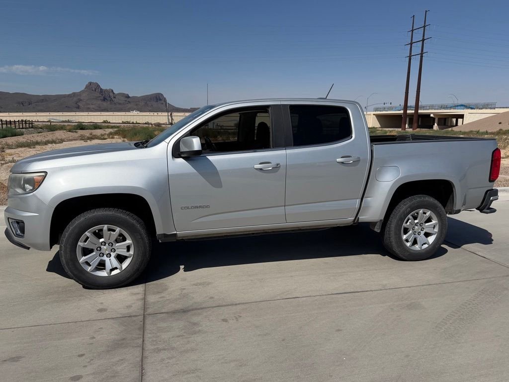 Used 2018 Silver Chevrolet LT image 12