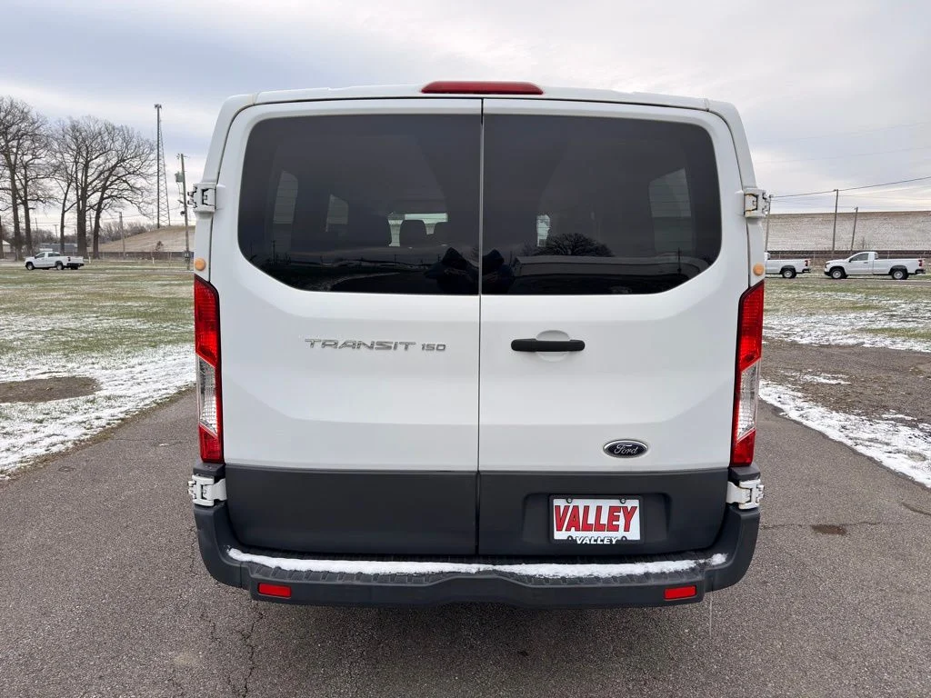 Used 2015 White Ford XLT image 9