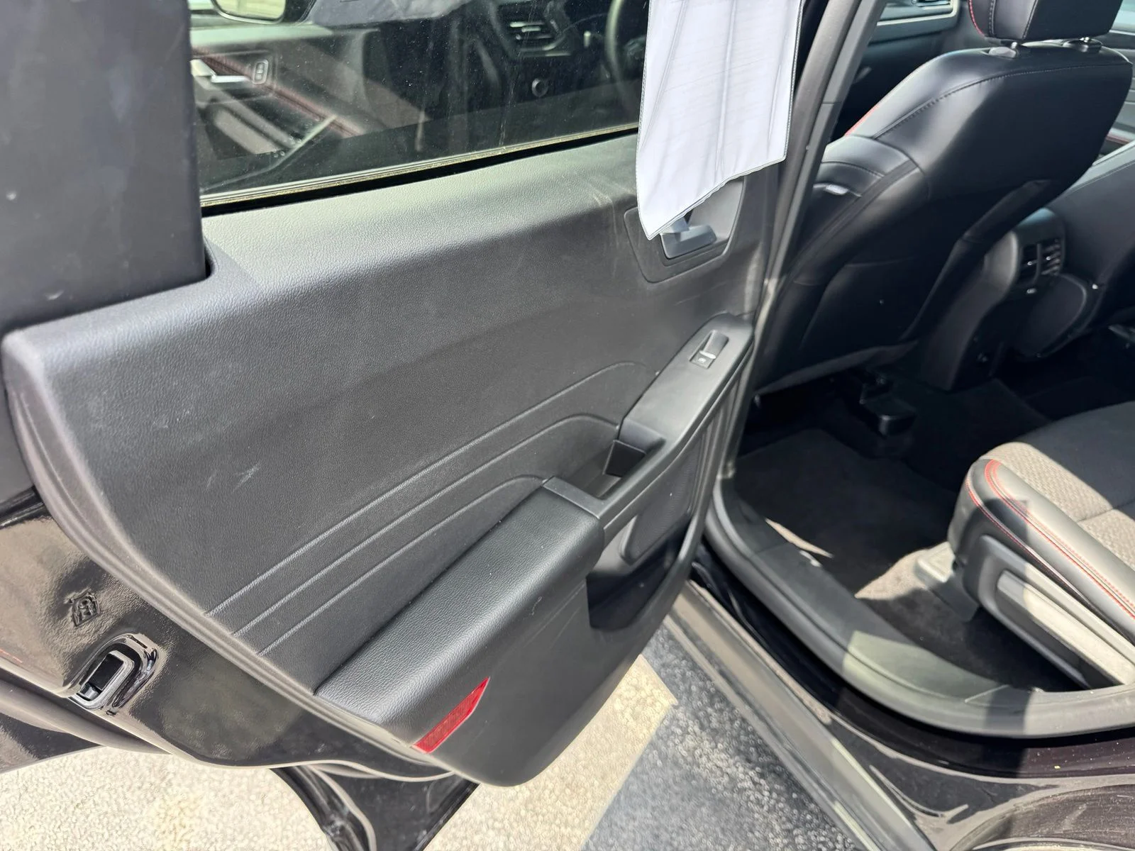 2025 Ford Escape ST-Line Select - Photo 19