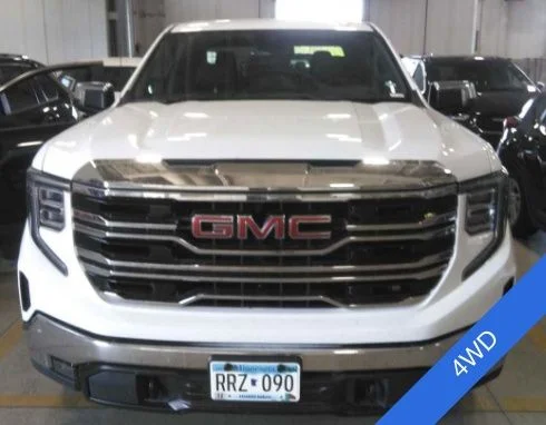 Used 2025 White GMC SLT image 2