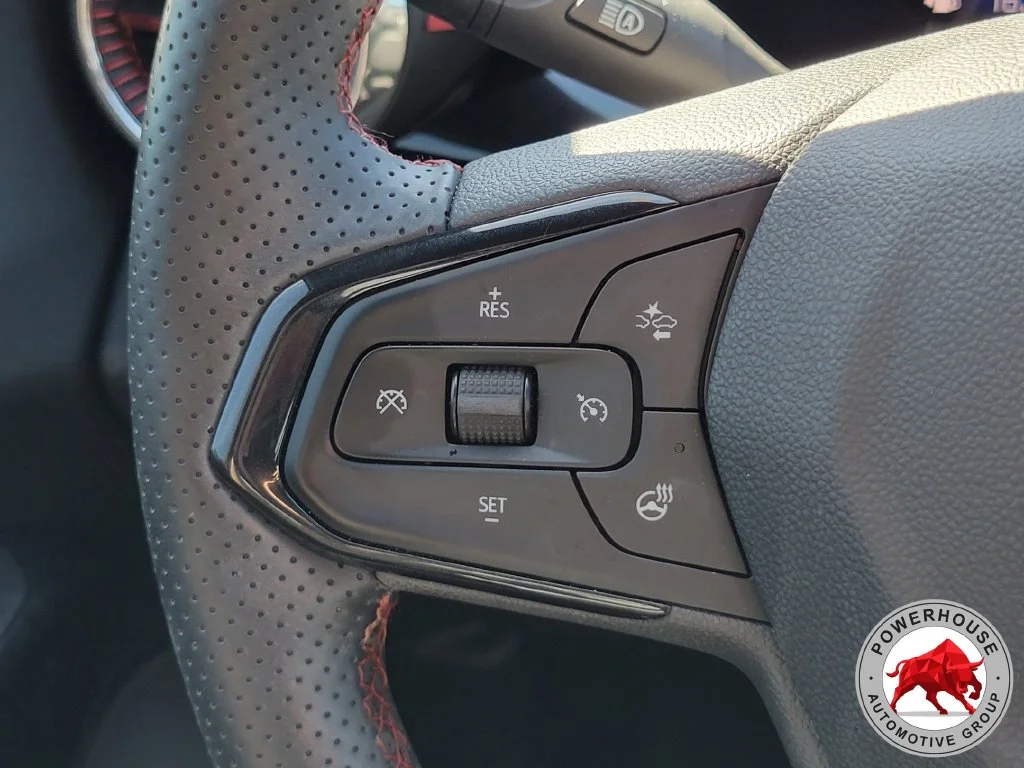 Used 2024 Green Chevrolet 2RS image 29