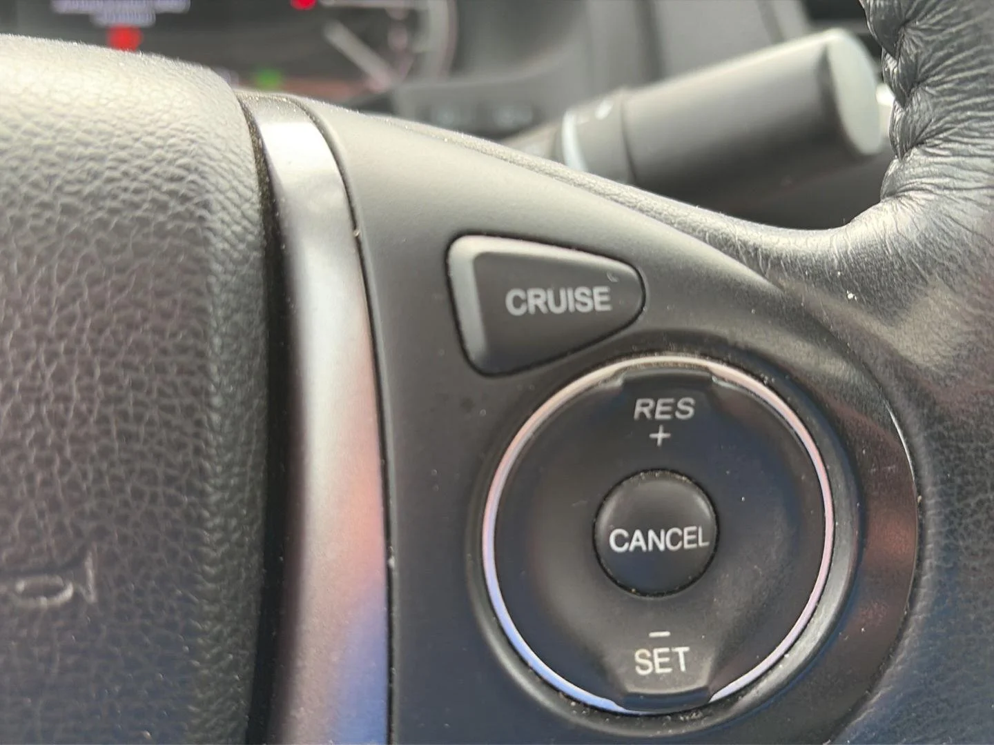 Used 2019 Lunar Silver Metallic Honda RTL image 16