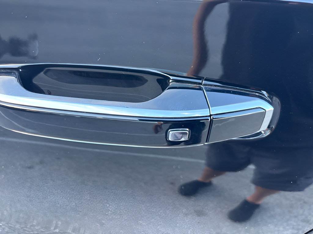Used 2025 Black Chevrolet Premier image 32