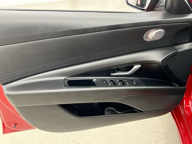 2024 Hyundai Elantra SEL - Photo 20