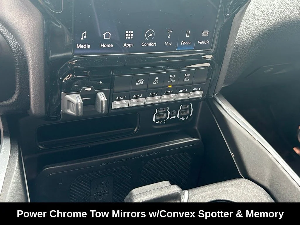 Used 2022 Black Ram Laramie image 20