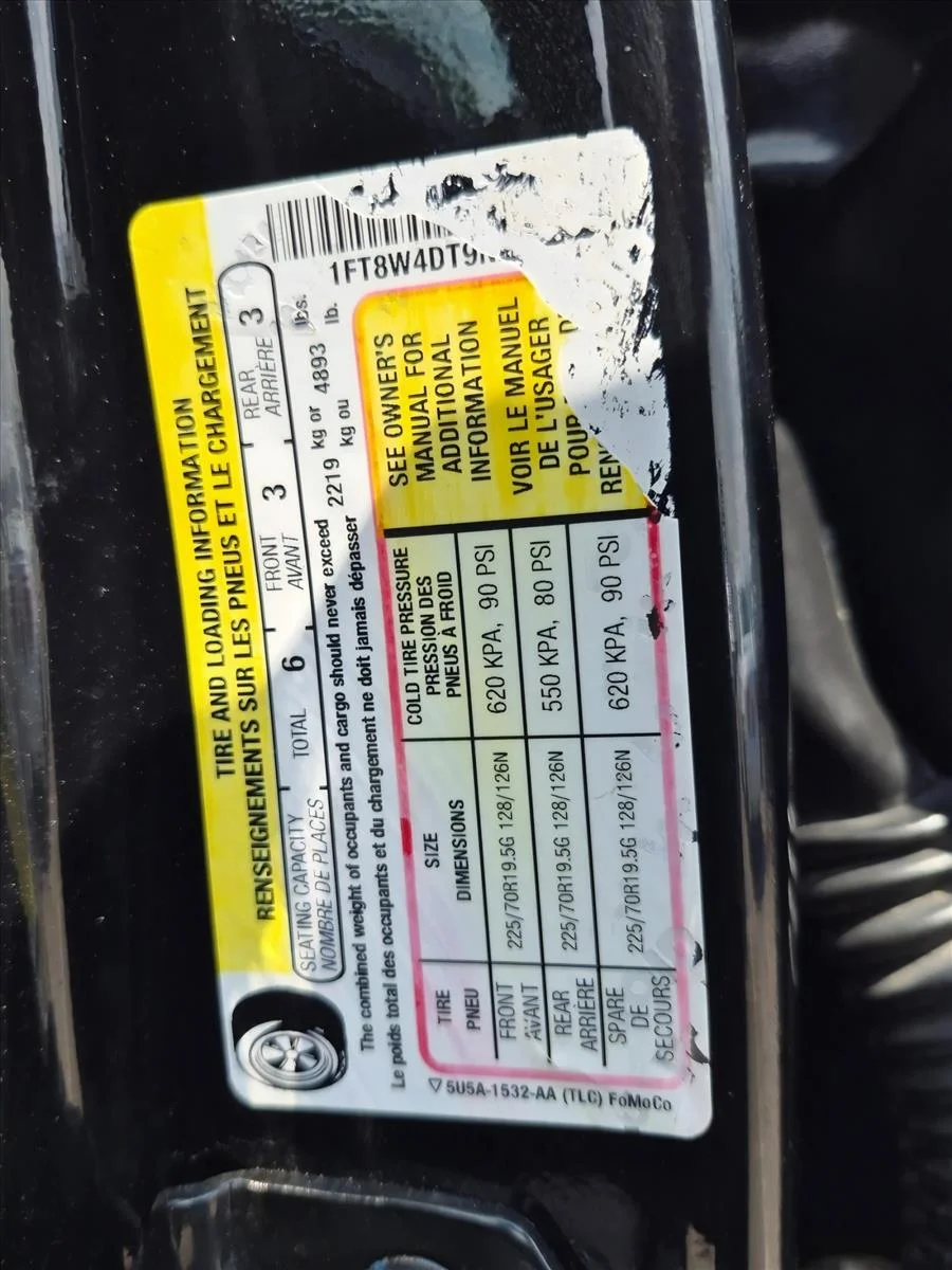 Certified Used 2022 Agate Black Metallic Ford XLT image 25