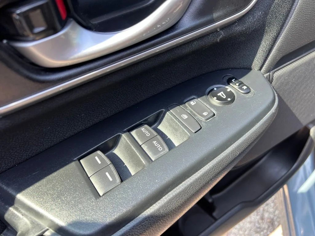Used 2020 Gray Honda EX image 12