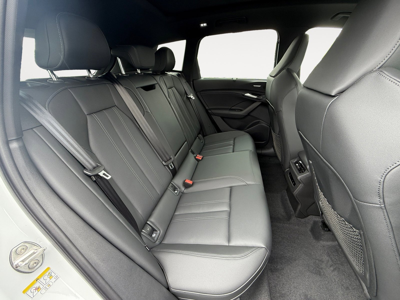 New 2027 GLACIER WHITE Audi Premium Plus quattro image 18