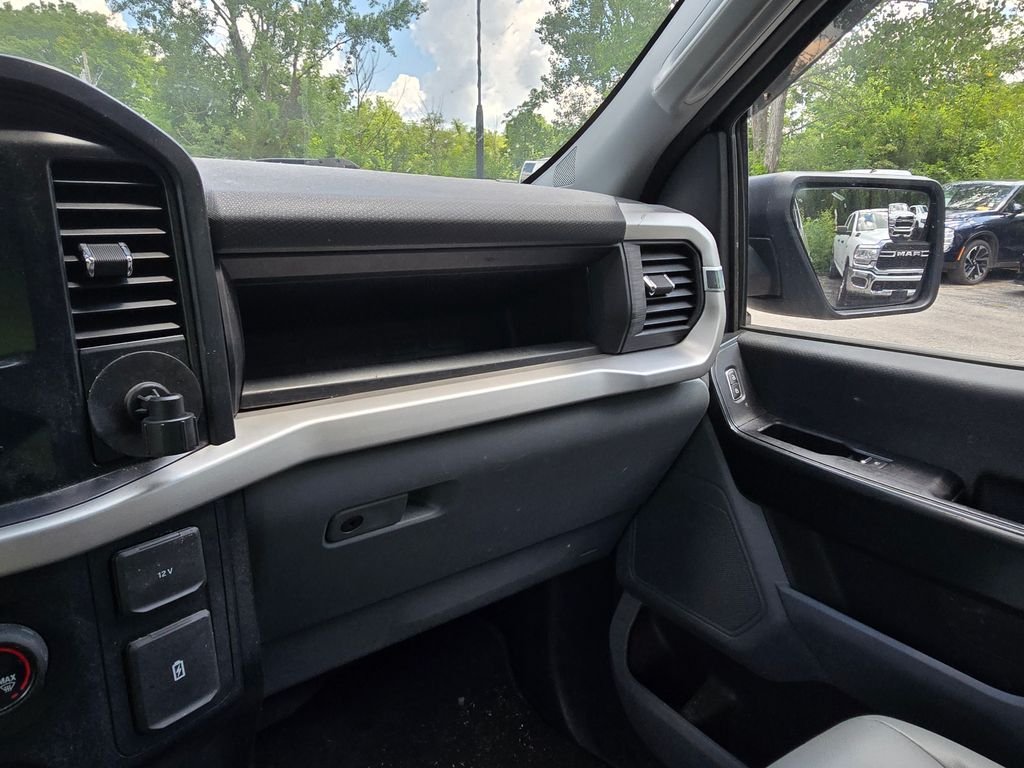 Used 2022 Silver Ford XL image 24