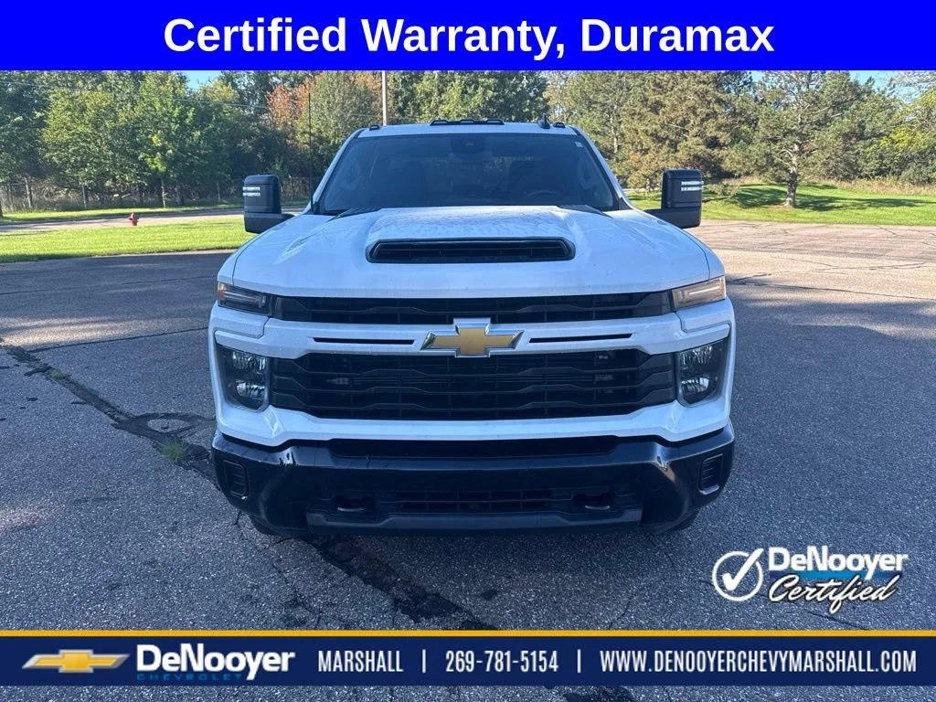 Used 2024 Summit White Chevrolet Custom image 8