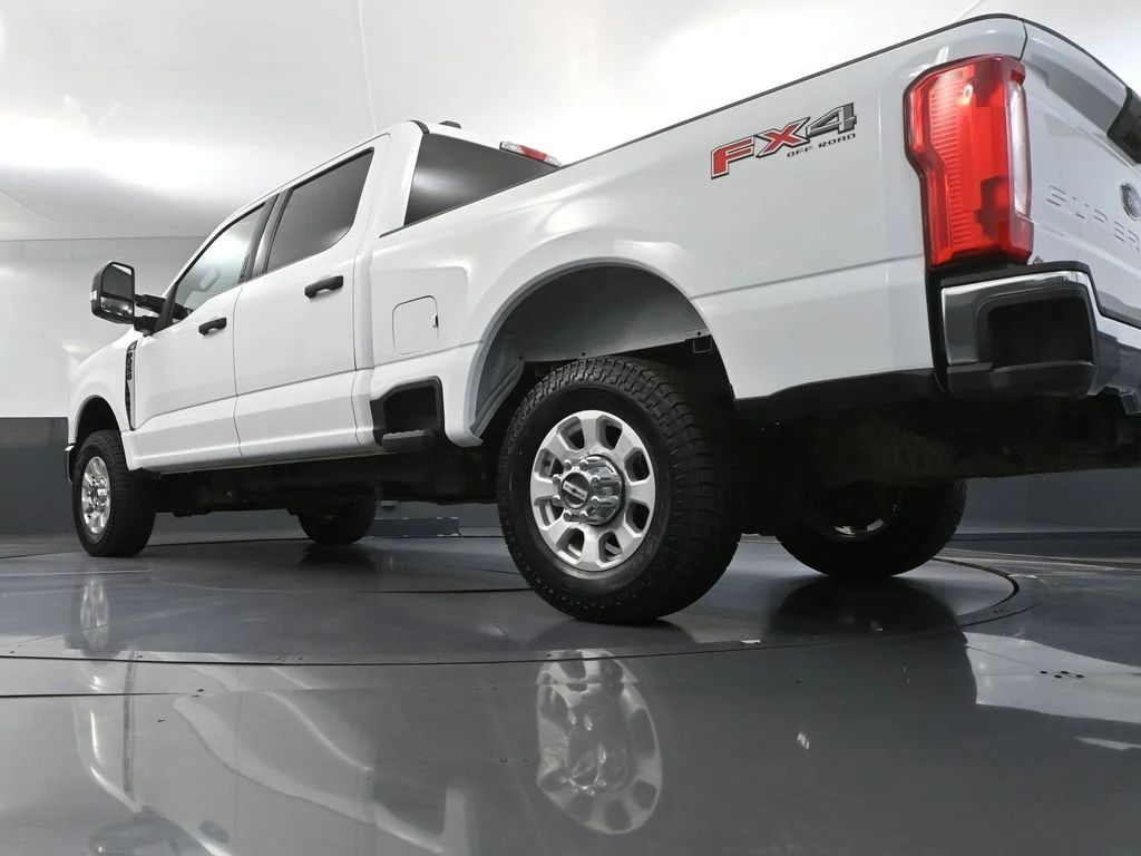 2023 Ford F-250 Super Duty XLT - Photo 48