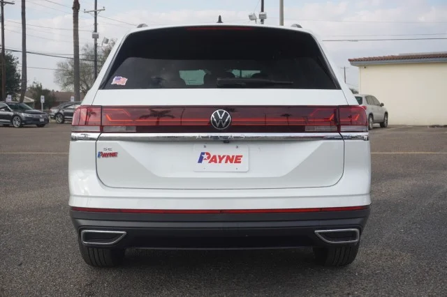 New 2026 Opal White Pearl Volkswagen 2.0T SE image 8