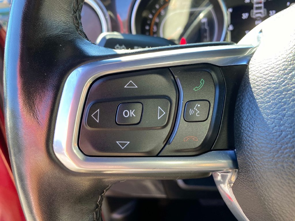 Used 2022  Jeep Unlimited Sahara Altitude image 22