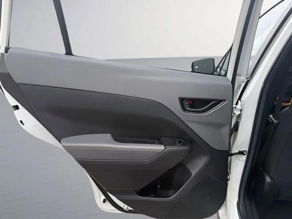 Used 2024  Subaru Wilderness image 14